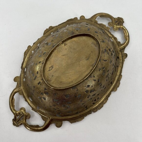 Vintage Ornate Brass Victorian Basket Tray Dish Floral Design 13.5'' - Picture 4 of 10